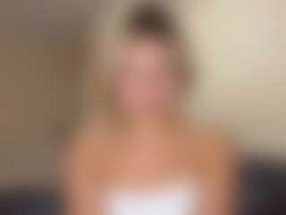 Live cam show with RethaKlobucar - Lovense on Nude Chat * 1 On 1 Webcam Sex * Live Cam Show