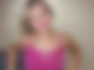 Live cam show with RethaKlobucar - Big Tits on Hubzter Live