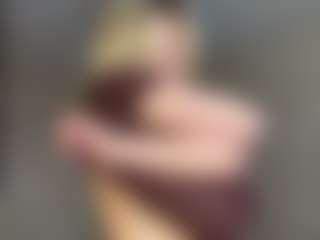 Live cam show with RethaKlobucar - Hairy Pussy on sexylive.show