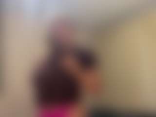 Live cam show with RethaKlobucar - Average on Camsoda
