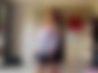 RobenaByant's Live Sex Cam Show