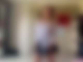 RobenaByant's Live Sex Cam Show