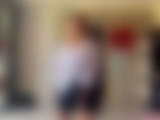 RobenaByant's Live Sex Cam Show