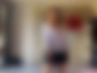RobenaByant's Live Sex Cam Show