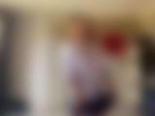 RobenaByant's Live Sex Cam Show
