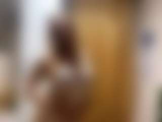 Live cam show with RobenaByant - Brown Hair on slutload
