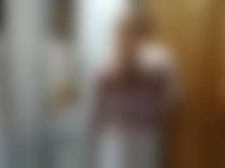 Live cam show with RobenaByant - Tittyfuck on sexytreat.net