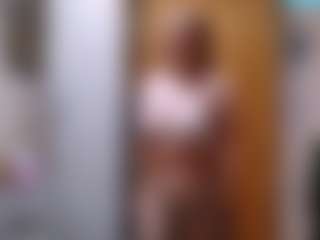 Live cam show with RobenaByant - Twerk on Camsoda