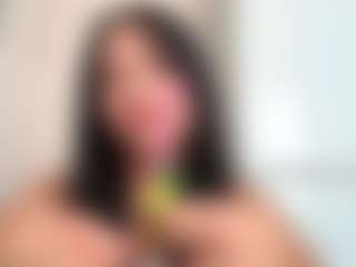 Live cam show with Lisa - Skinny on Fling VIP Chat