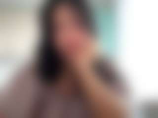 Live cam show with Lisa - Deepthroat on camwithhim.com