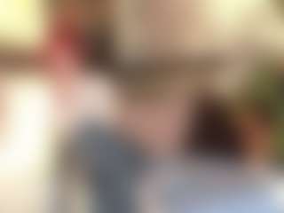 Live cam show with TiaSadowski - Deepthroat on CamClone