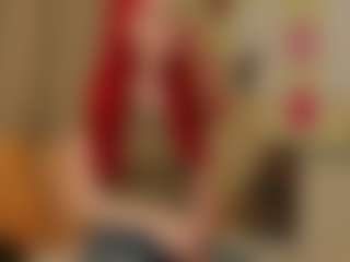 Live cam show with TiaSadowski - Small Tits on Soda Cam