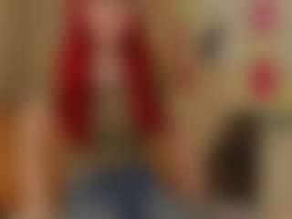 TiaSadowski's Live Sex Cam Show