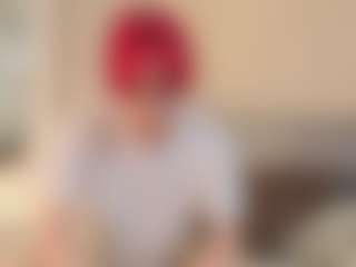 Live cam show with TiaSadowski - New Anal on TeamSkeetLive