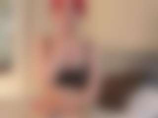 TiaSadowski's Live Sex Cam Show