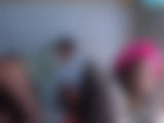 Live cam show with TyraTrixie - New White on StripNow | south africa