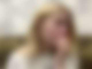 Live cam show with ZenaMelodia - Blonde Hair on Streamer API