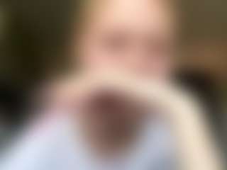 Live cam show with ZenaMelodia - Blonde Hair on Dolls Live