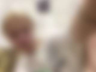 Live cam show with ZenaMelodia - Petite Teen (18+) on Hubzter Live