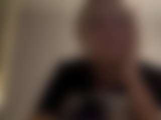 Live cam show with ZenaMelodia - Blonde Hair on Camming Site