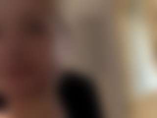 Live cam show with ZenaMelodia - Bikini on xfollow cams