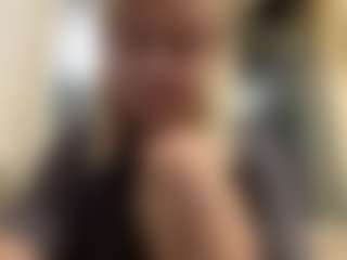 Live cam show with ZenaMelodia - Facial on Uber Horny