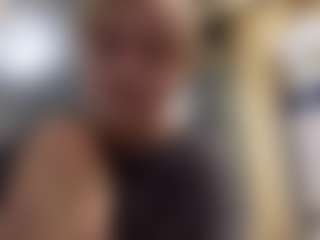 Live cam show with ZenaMelodia - Normal on Camsoda