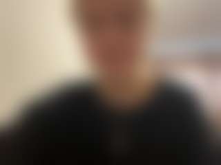 Live cam show with ZenaMelodia - Eating Pussy on SinfulBabes