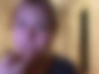 Live cam show with ZenaMelodia - Facial on Camsoda Late Night