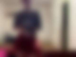 Live cam show with ZenaMelodia - Facial on Camming Site