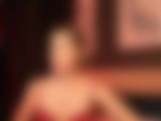 AdeleNovak's Live Sex Cam Show