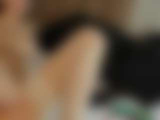 Live cam show with AdeleNovak - Middle Aged on intimatelivegirls.com