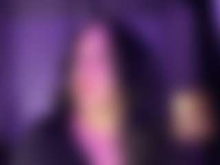 Live cam show with AllieBennet - MILF on Mixed Magazine Live