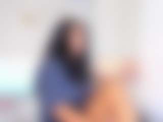 Live cam show with AllieBennet - New Small Tits on AdultVida.com