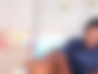 Live cam show with AllieBennet - Lingerie on Milfs Live