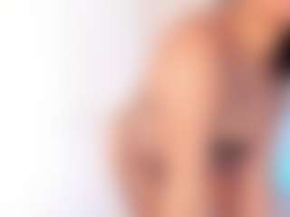 Live cam show with AllieBennet - New Blowjob on Milfs Live