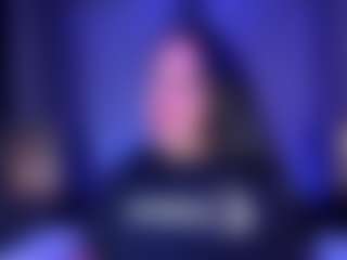 Live cam show with AllieBennet - Striptease on Dolls Live