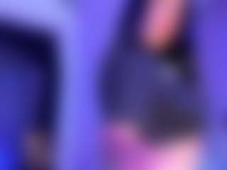 Live cam show with AllieBennet - Mature on Dolls Live