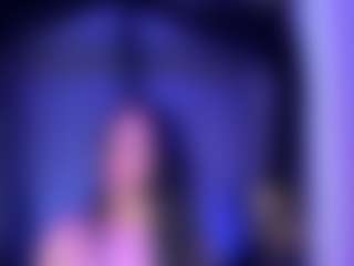 Live cam show with AllieBennet - Anal MILF on Soda Cam