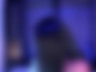 Live cam show with AllieBennet - New Mature on Cam Slut