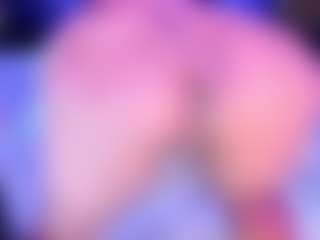 Live cam show with AllieBennet - Mature MILF on justonemore.cc