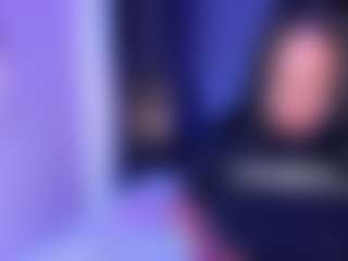 Live cam show with AllieBennet - New Brown Eyes on livesexfox.com