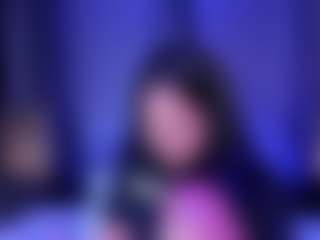 Live cam show with AllieBennet - BBW MILF on hrnylive.com