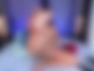 Live cam show with AllieBennet - Full Nudity on madthumbs