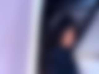 Live cam show with AllieBennet - Anal Brown Hair on 1on1-livenow