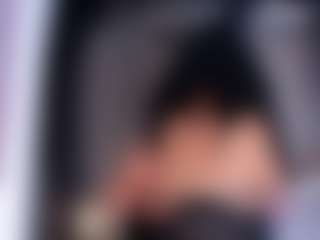 Live cam show with AllieBennet - Dirty Talk on Livezox
