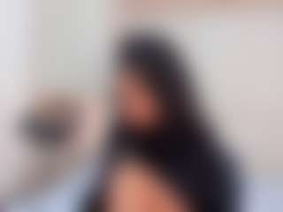 Live cam show with AllieBennet - Latina MILF on livesuperchat.net | colombia