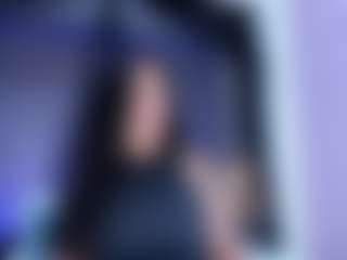 Live cam show with AllieBennet - Brown Hair MILF on instabang