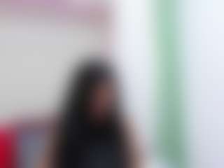 Live cam show with AllieBennet - Lush MILF on Adult Interactions