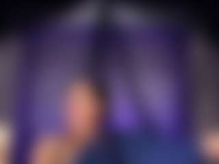 AllieBennet's Live Sex Cam Show